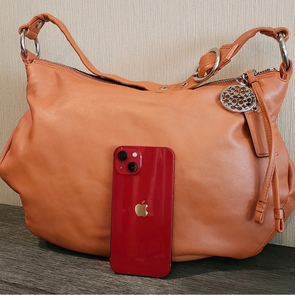 Coach Ali Large Genuine Soft Leather Hobo Bag NWOT